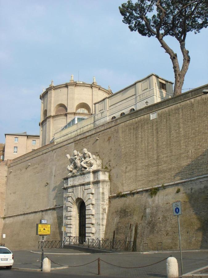 Mocenigo Vatican Gasthuis 2*